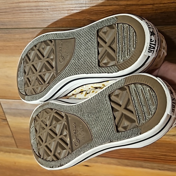 Converse gold polka dot shoes - Picture 4 of 6